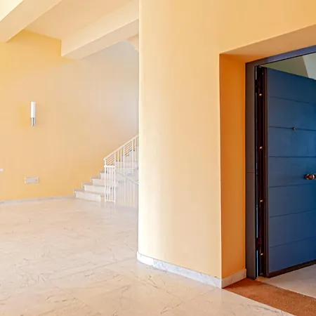 Homiday -gioiello Vista Mare- Parcheggio Privato * كالامْبْروني