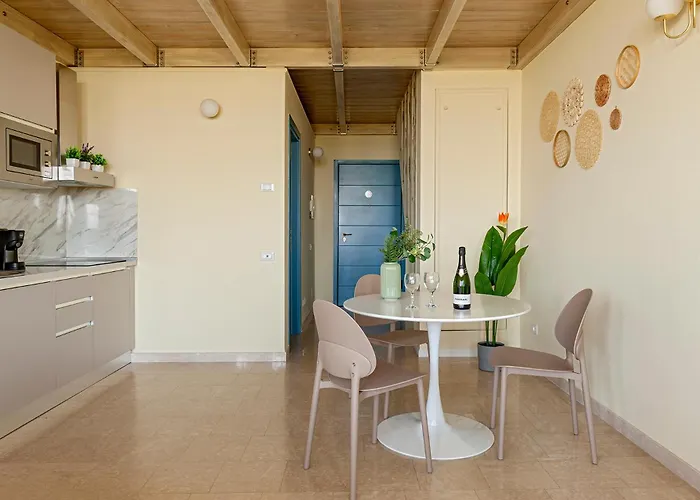 Homiday -gioiello Vista Mare- Parcheggio Privato Appartamento